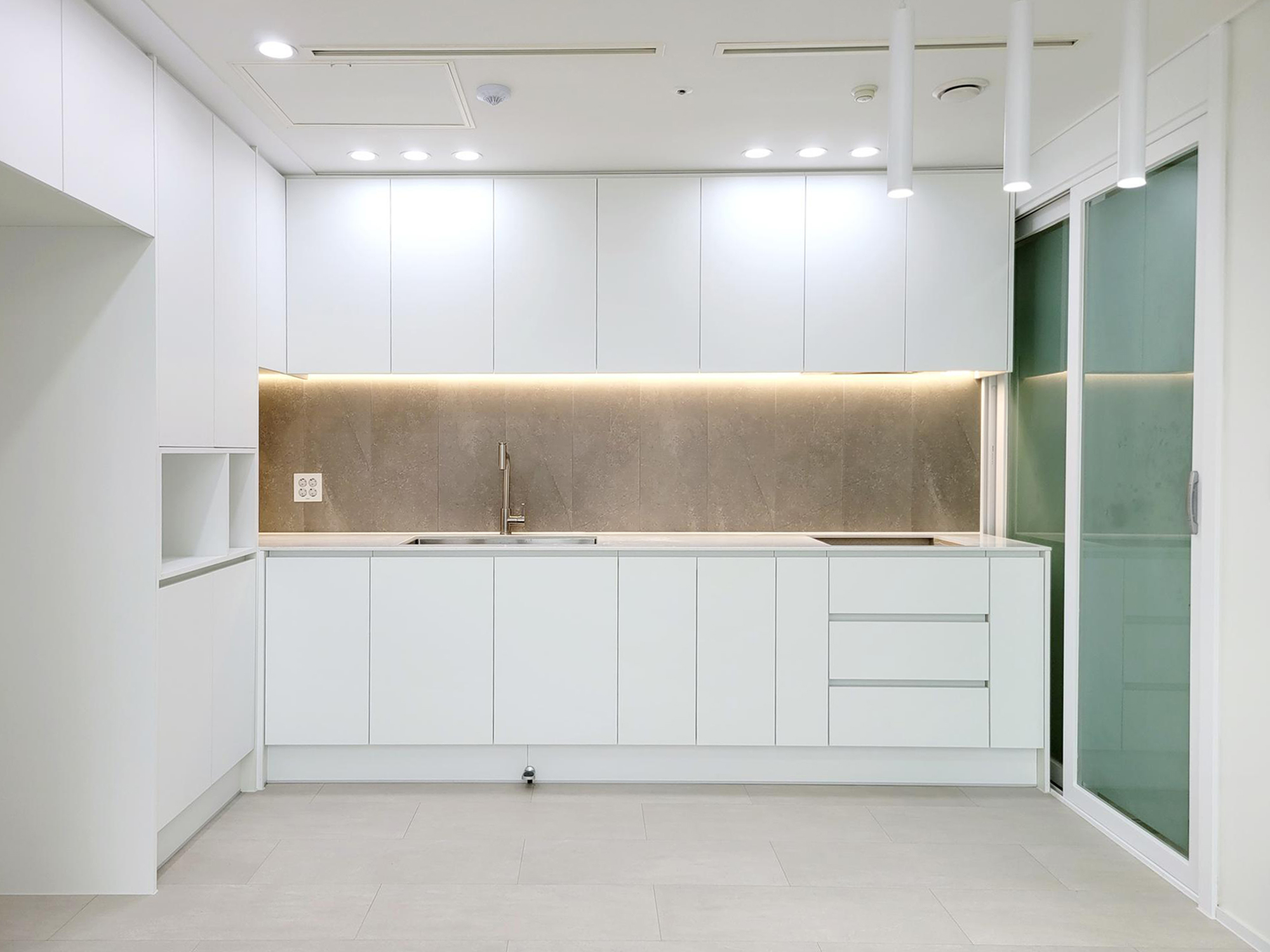 [아파트] 화이트&그레이의 조합! 아파트 인테리어