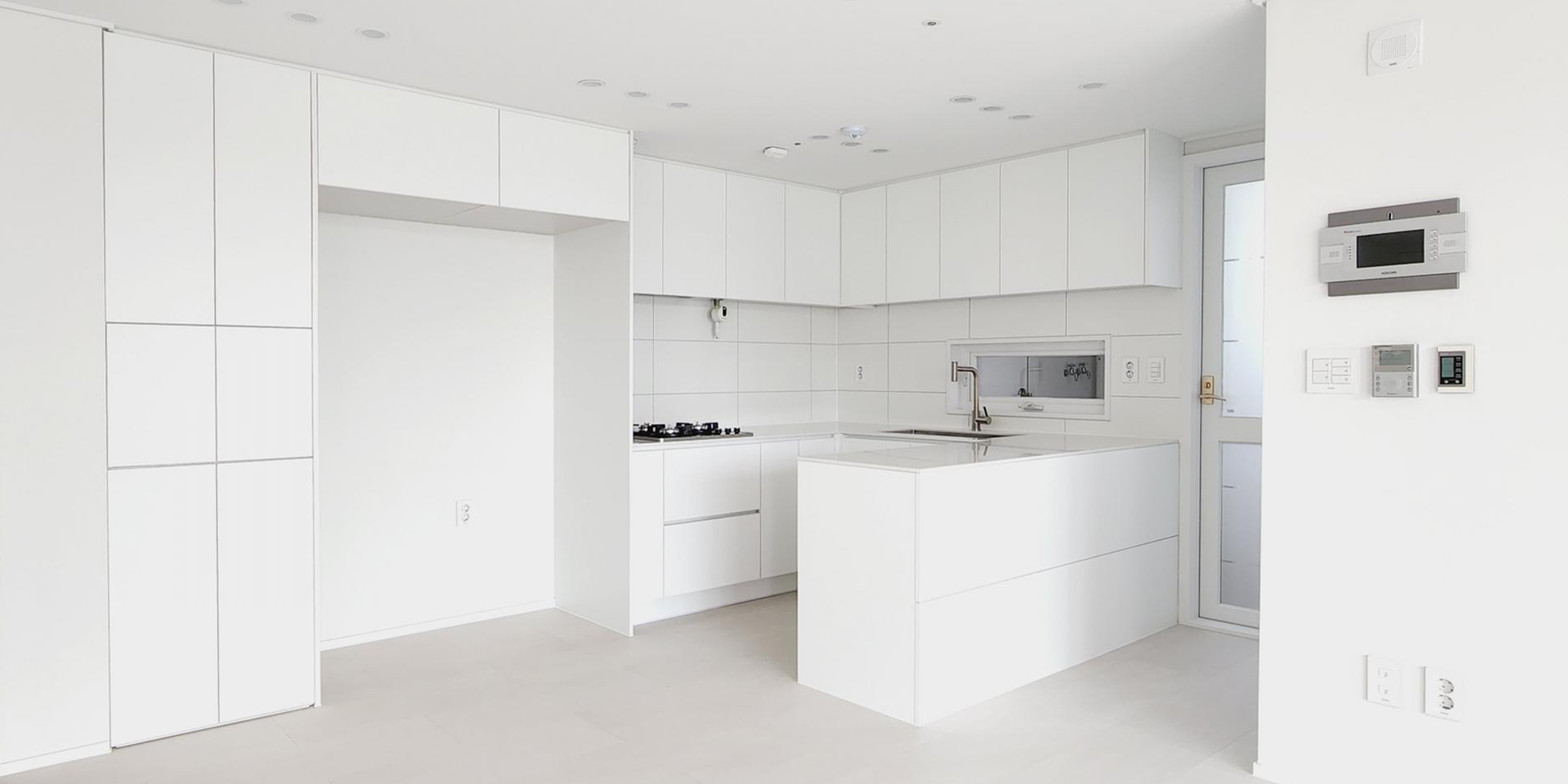 [아파트] 화이트로 순백의 느낌을 살린 아파트 인테리어